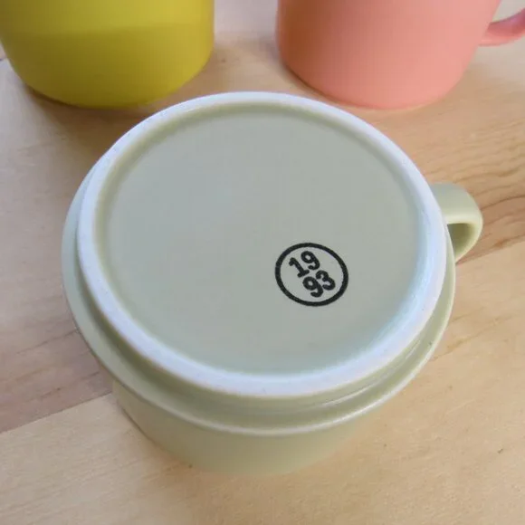 VTG Totem stack pastel mugs IMM-living 1993, Set of 4, Excellent Condition